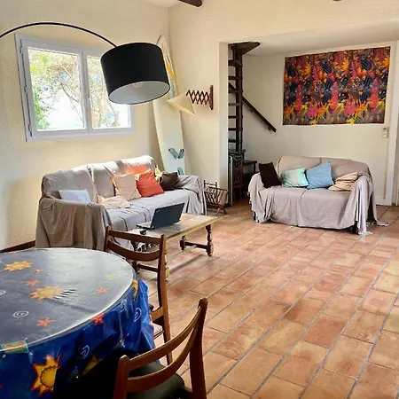 Sanary: Mountain View Retreat With Garden Oasis Sanary-sur-Mer